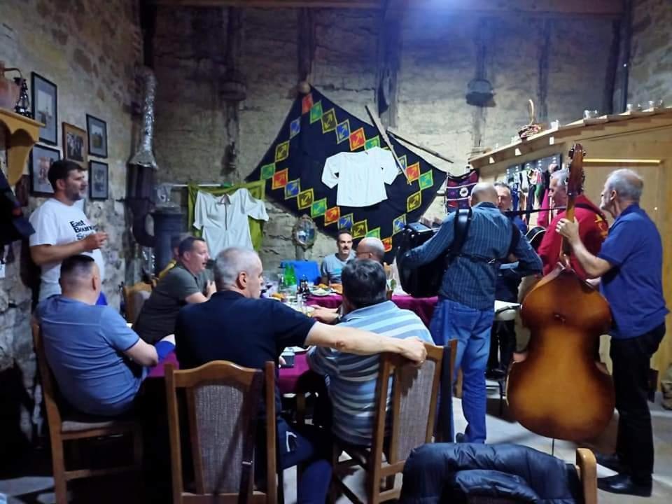 "Pivnica I Smestaj Jovanovic"- Rogljevacke Pivnice Rogljevo Exterior foto
